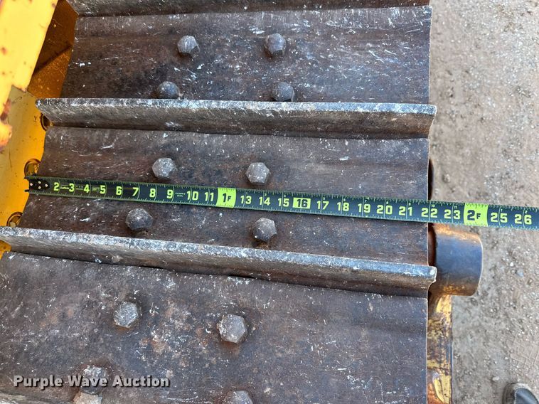 image for item DQ1371 1984 Caterpillar D6D  dozer