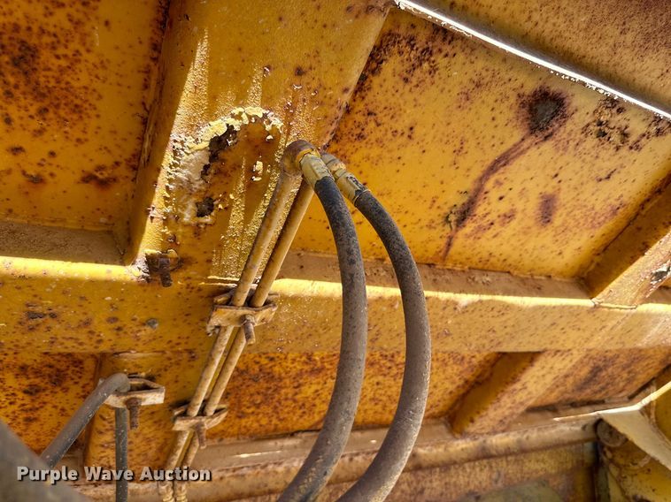 image for item DQ1372 1975 Load King  lowboy equipment trailer