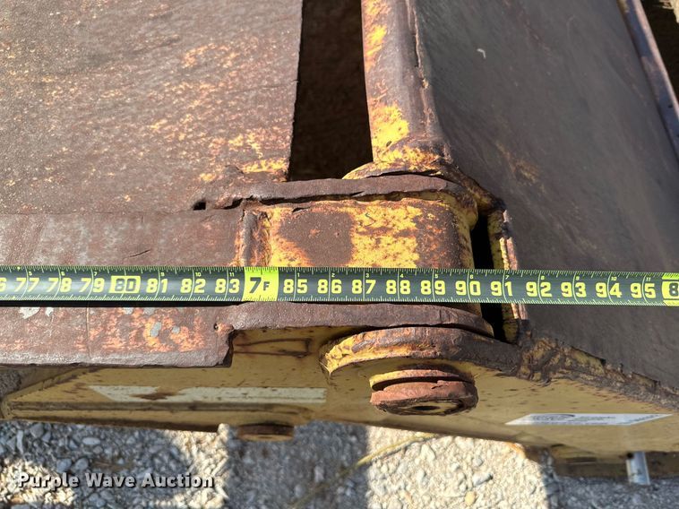 image for item DQ1372 1975 Load King  lowboy equipment trailer