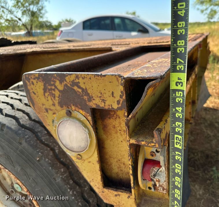 image for item DQ1372 1975 Load King  lowboy equipment trailer