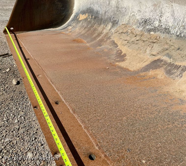 image for item DQ2144 1996 John Deere 644G  wheel loader