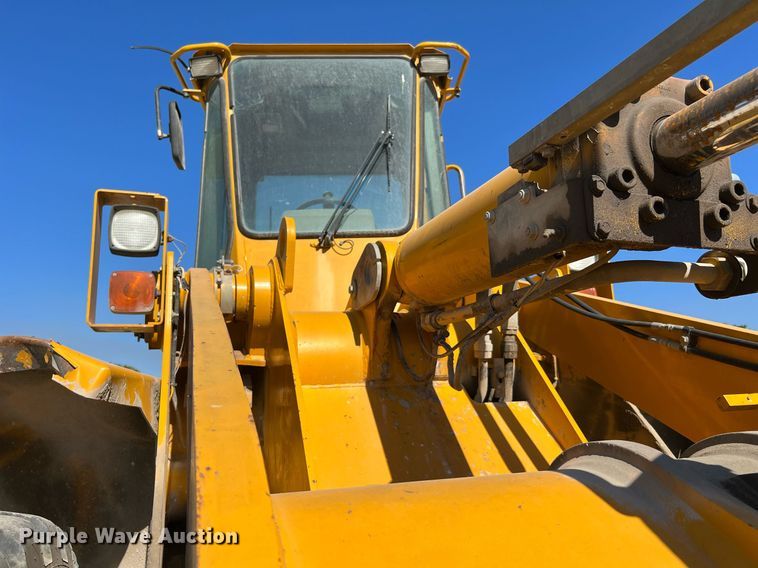 image for item DQ2144 1996 John Deere 644G  wheel loader