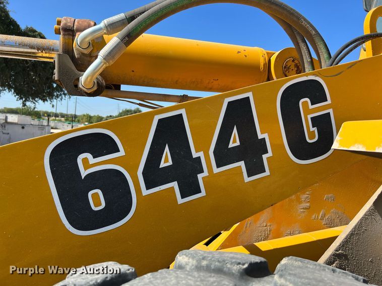 image for item DQ2144 1996 John Deere 644G  wheel loader