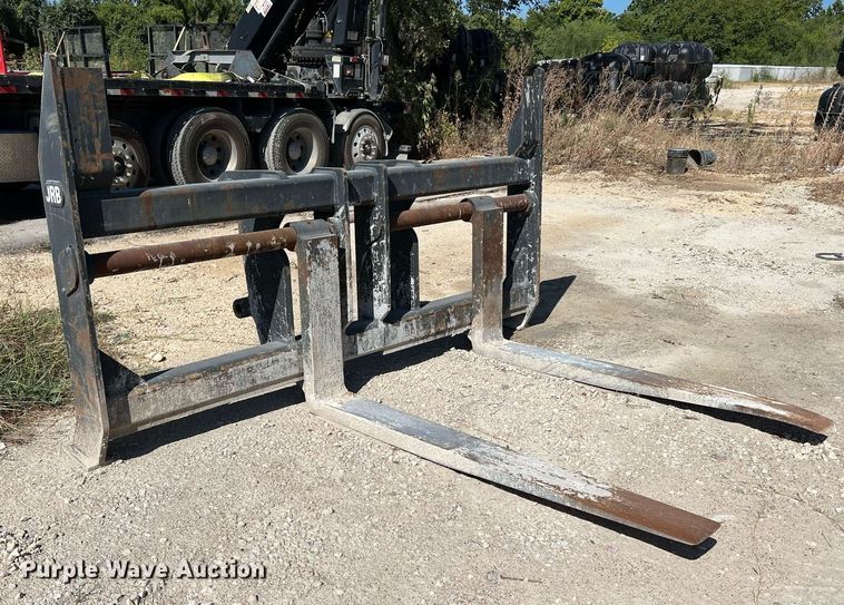 image for item DQ2144 1996 John Deere 644G  wheel loader