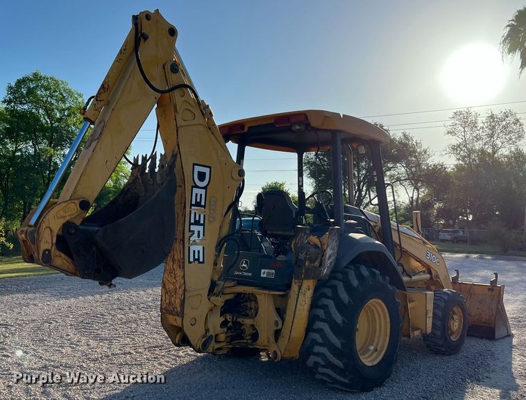 image for item DQ2160 2005 John Deere 310G  backhoe