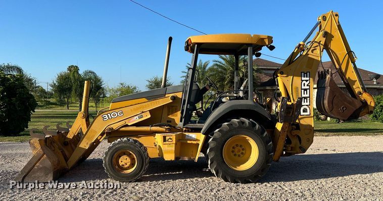 image for item DQ2160 2005 John Deere 310G  backhoe