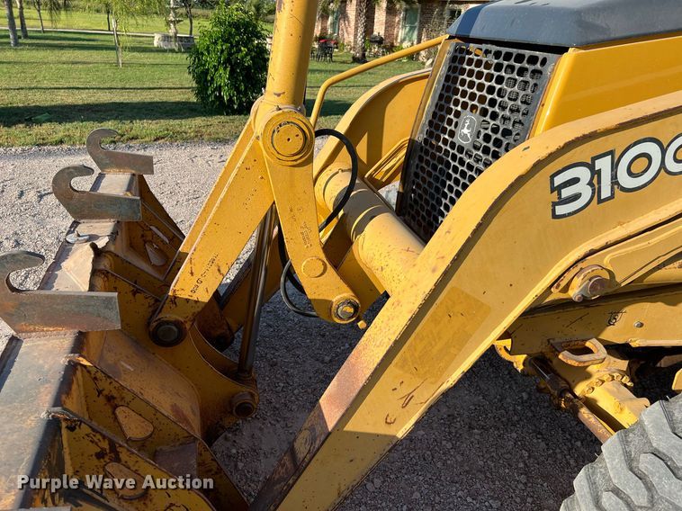 image for item DQ2160 2005 John Deere 310G  backhoe