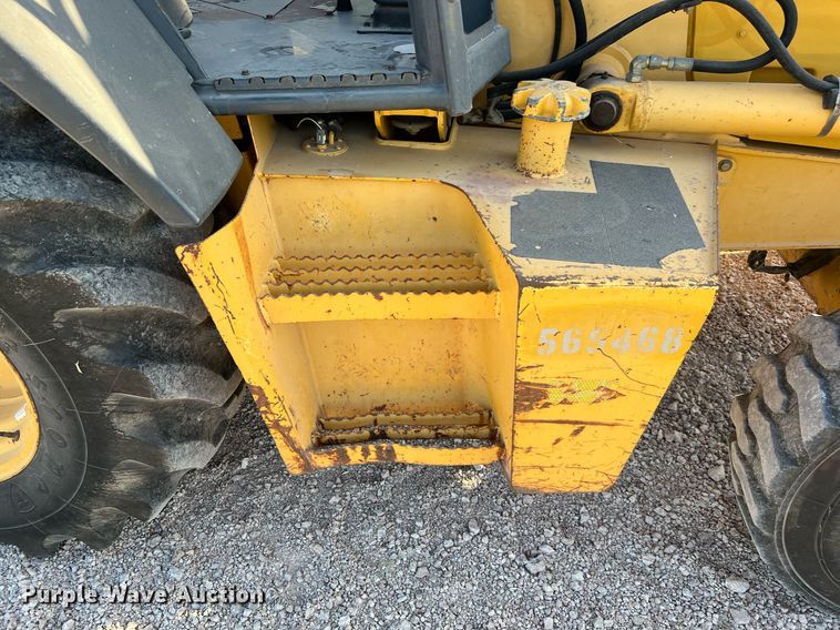 image for item DQ2160 2005 John Deere 310G  backhoe