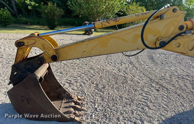 image for item DQ2160 2005 John Deere 310G  backhoe