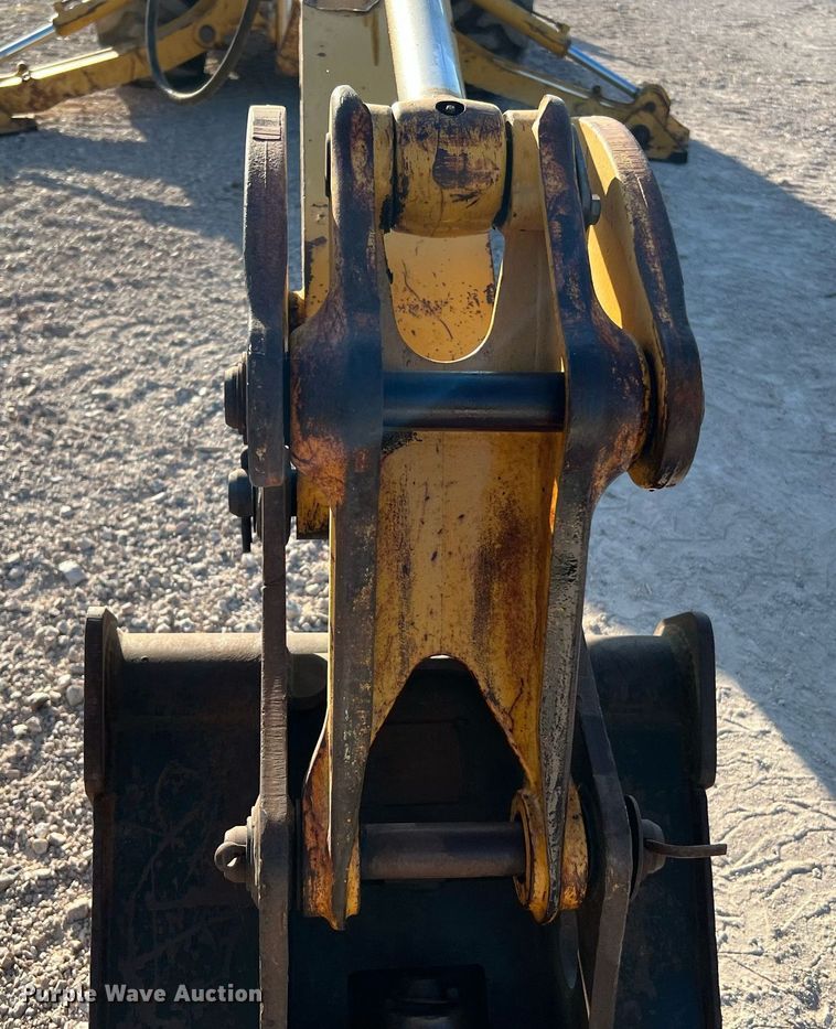 image for item DQ2160 2005 John Deere 310G  backhoe