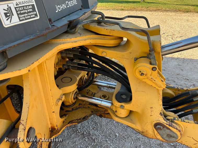 image for item DQ2160 2005 John Deere 310G  backhoe