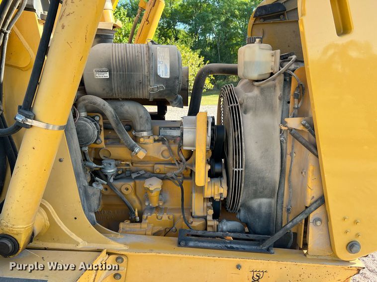 image for item DQ2160 2005 John Deere 310G  backhoe