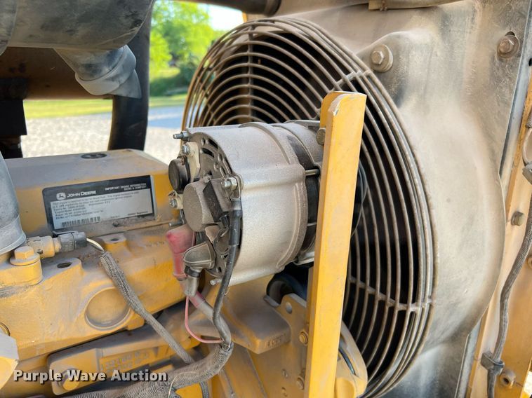 image for item DQ2160 2005 John Deere 310G  backhoe