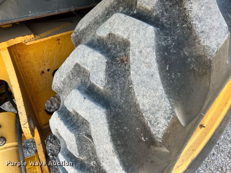 image for item DQ2160 2005 John Deere 310G  backhoe