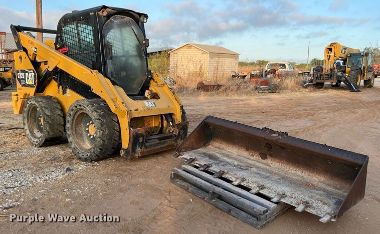 image for item DQ2200 2014 Caterpillar 272DXHP  skid steer loader