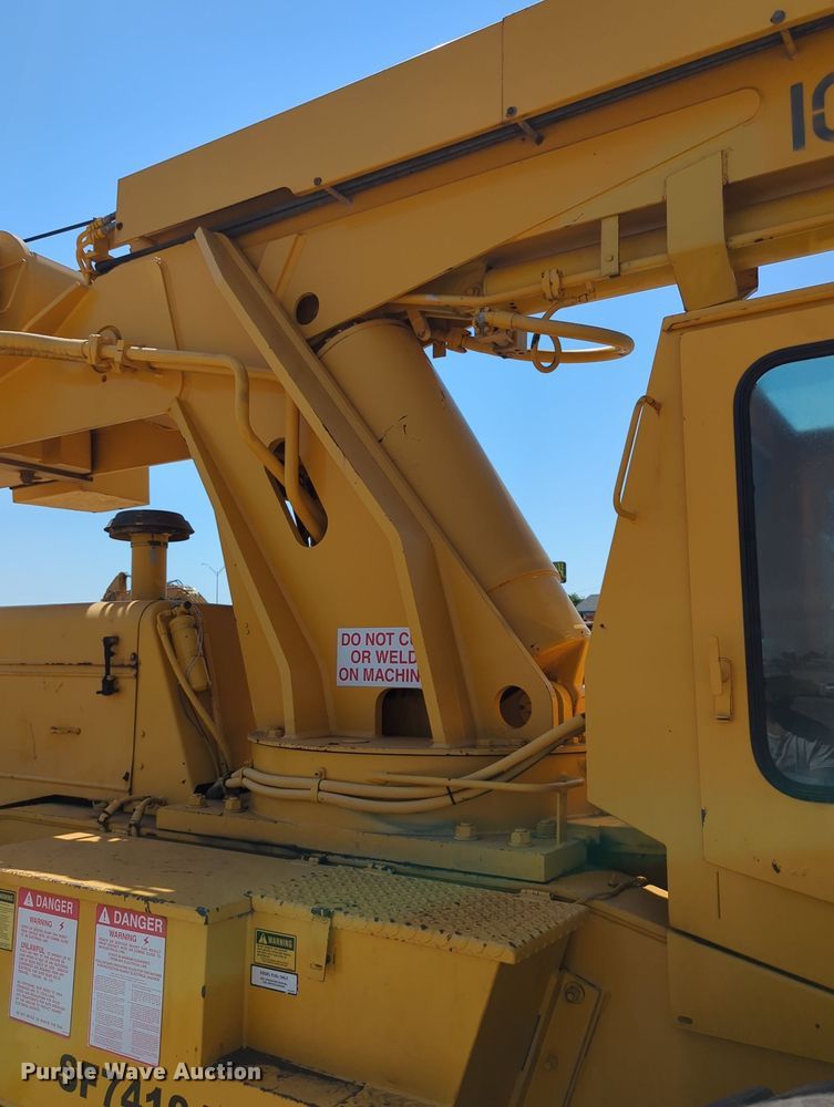 image for item DR6985 Galion 150FA  crane