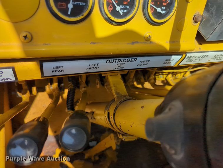 image for item DR6985 Galion 150FA  crane