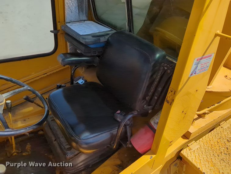 image for item DR6985 Galion 150FA  crane