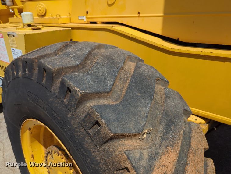 image for item DR6985 Galion 150FA  crane