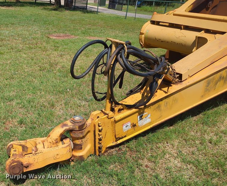 image for item DR6990 2012 John  Deere 1810E  scraper
