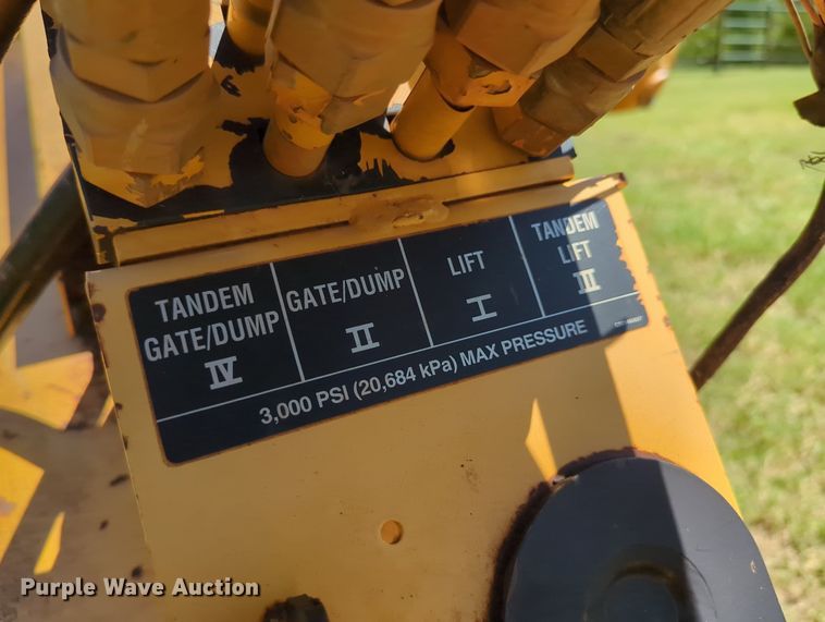 image for item DR6990 2012 John  Deere 1810E  scraper