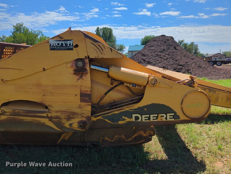 image for item DR6990 2012 John  Deere 1810E  scraper