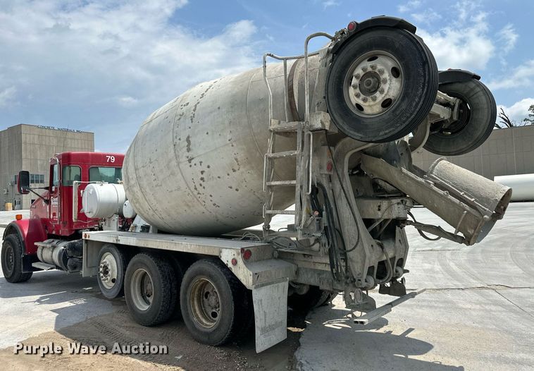 image for item DS2132 2015 Kenworth W900  ready mix truck