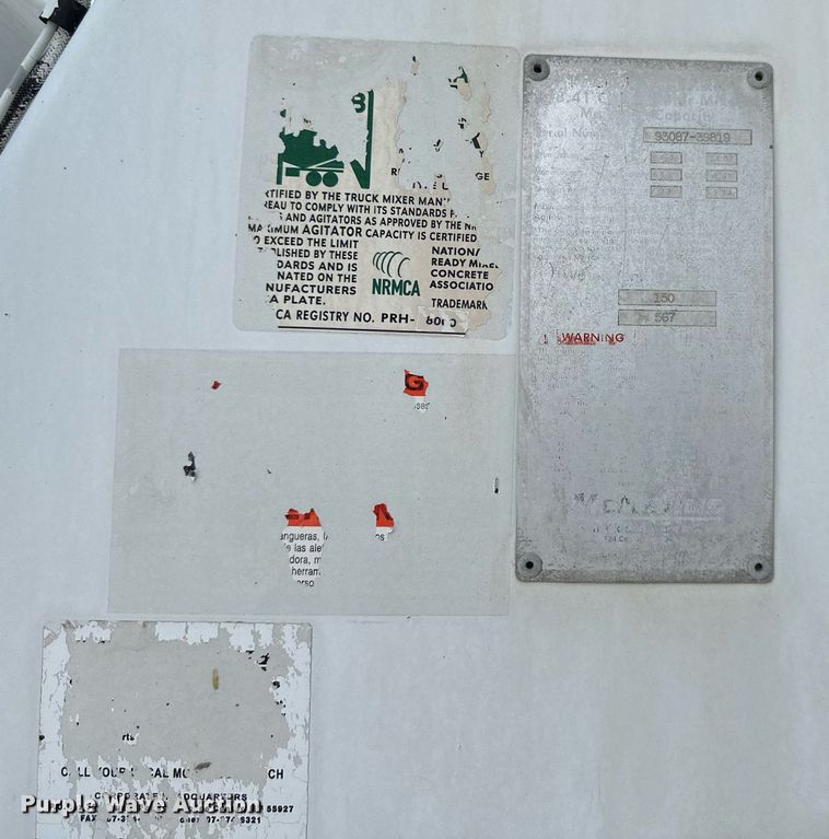 image for item DS2132 2015 Kenworth W900  ready mix truck