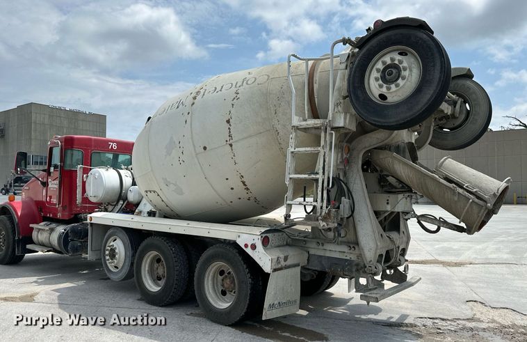 image for item DS2133 2015 Kenworth W900  ready mix truck