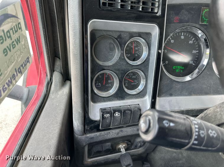 image for item DS2133 2015 Kenworth W900  ready mix truck