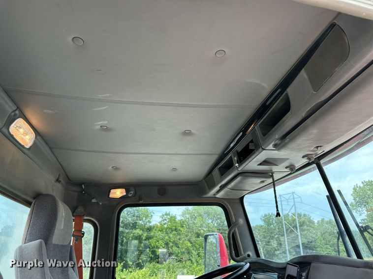 image for item DS2133 2015 Kenworth W900  ready mix truck