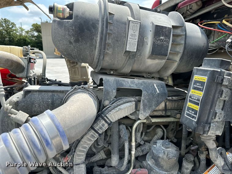 image for item DS2133 2015 Kenworth W900  ready mix truck