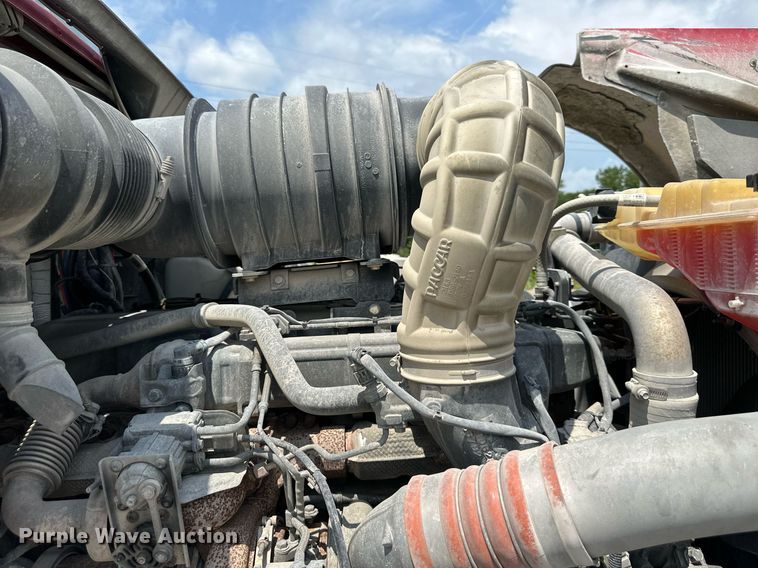 image for item DS2133 2015 Kenworth W900  ready mix truck