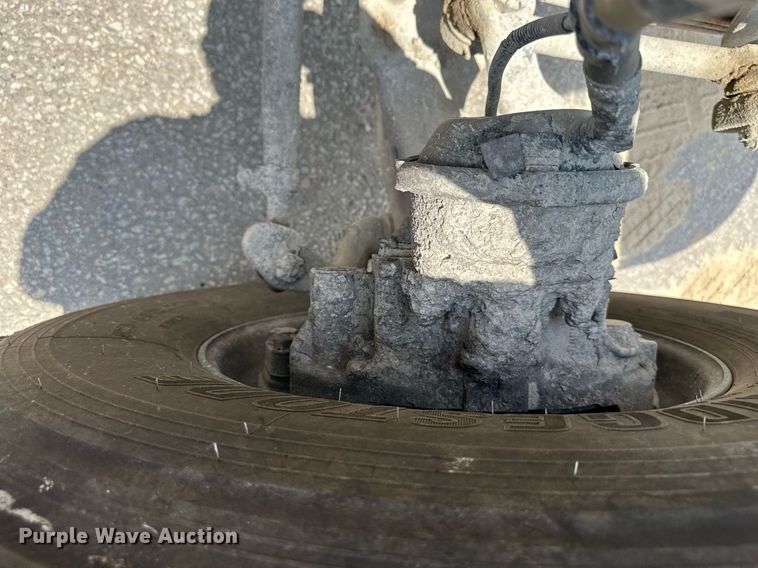 image for item DS2133 2015 Kenworth W900  ready mix truck