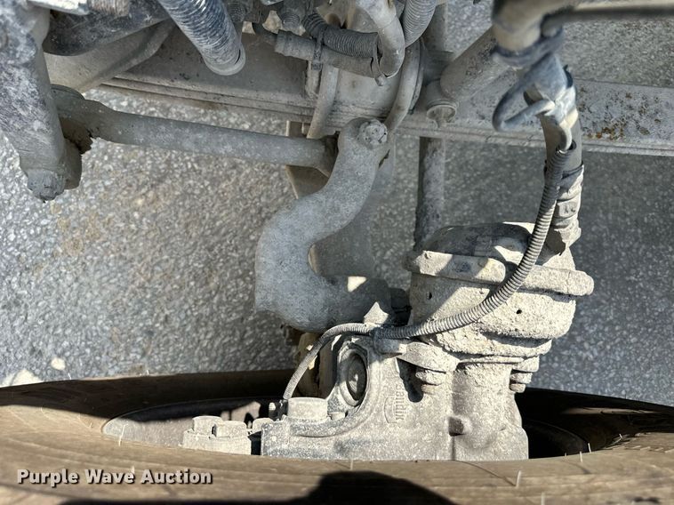 image for item DS2133 2015 Kenworth W900  ready mix truck