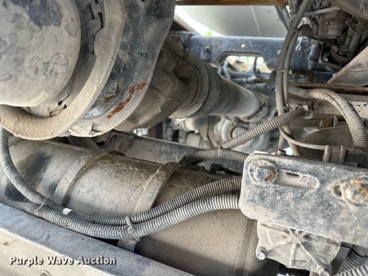 image for item DS2133 2015 Kenworth W900  ready mix truck