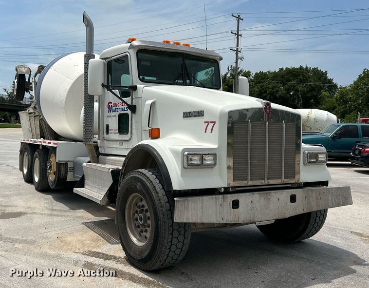 image for item DS2134 2014 Kenworth W900  ready mix truck