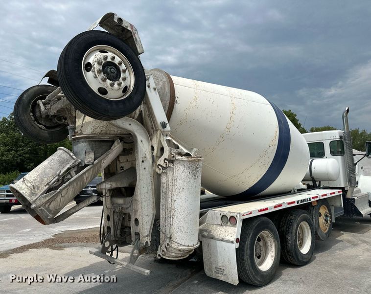 image for item DS2134 2014 Kenworth W900  ready mix truck