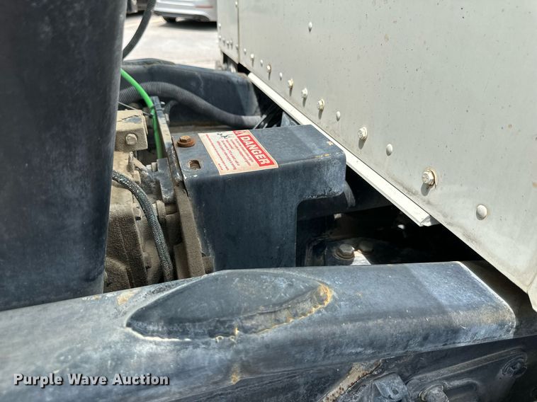 image for item DS2134 2014 Kenworth W900  ready mix truck