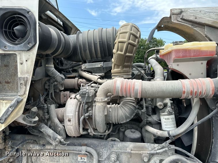 image for item DS2134 2014 Kenworth W900  ready mix truck