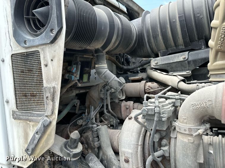 image for item DS2134 2014 Kenworth W900  ready mix truck