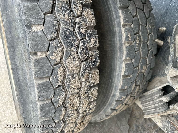 image for item DS2134 2014 Kenworth W900  ready mix truck