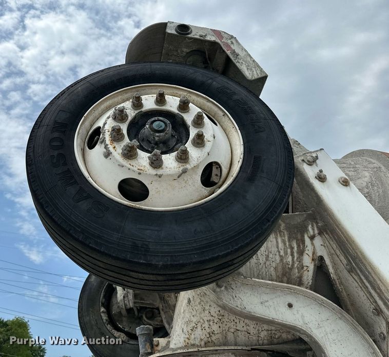 image for item DS2134 2014 Kenworth W900  ready mix truck