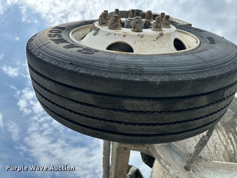 image for item DS2134 2014 Kenworth W900  ready mix truck