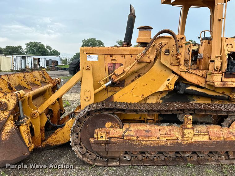 image for item DS2142 1990 Komatsu D57S-1 track loader