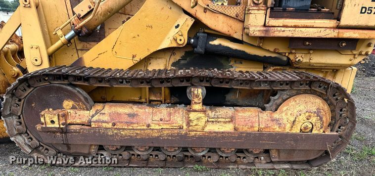 image for item DS2142 1990 Komatsu D57S-1 track loader