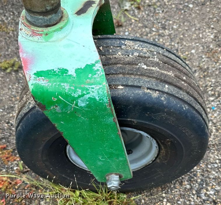 image for item DS2144 Frontier  FM1017R batwing finish mower