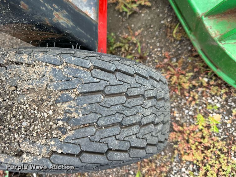 image for item DS2144 Frontier  FM1017R batwing finish mower