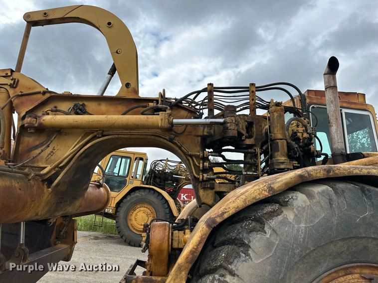 image for item DS2158 1984 Caterpillar 627B  conventional scraper