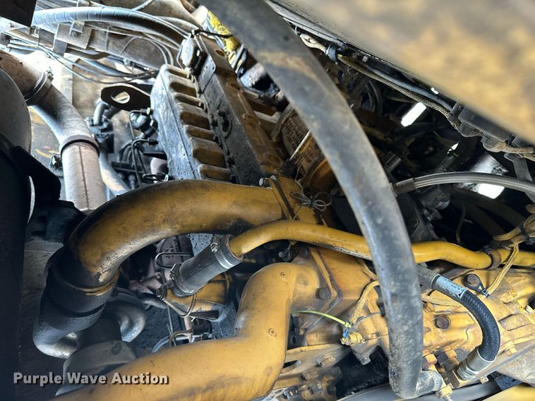 image for item DS2158 1984 Caterpillar 627B  conventional scraper